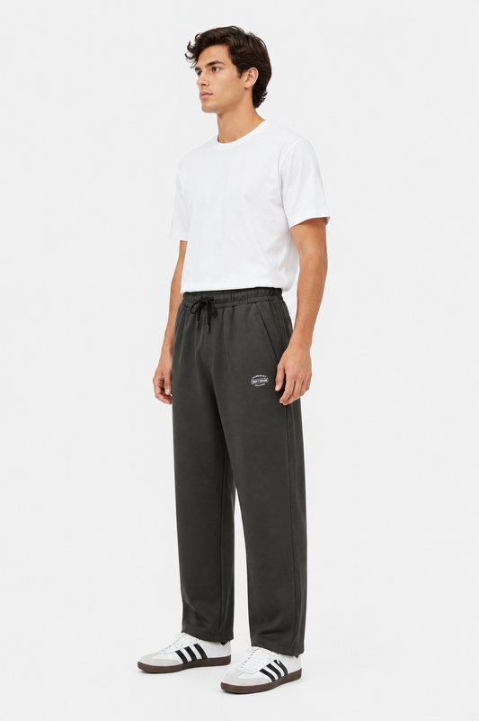 Men's Ultimate Straight Fit Trackpant- Olive