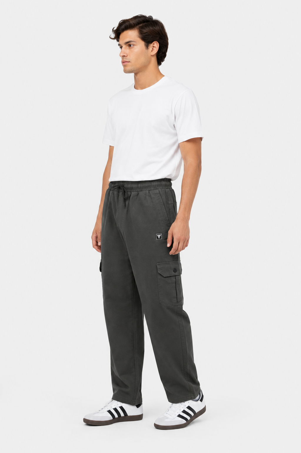 Men’s Relaxed-Fit Linen Cargo Pants-Charcoal Grey