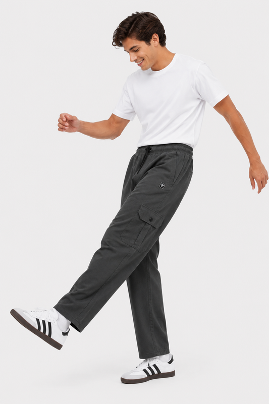 Men’s Relaxed-Fit Linen Cargo Pants-Charcoal Grey
