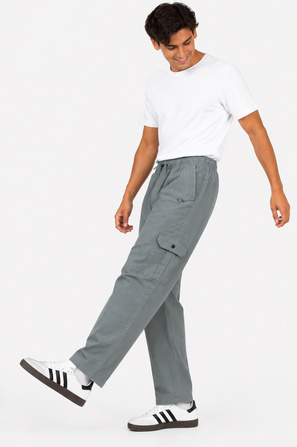 Men’s Relaxed-Fit Linen Cargo Pants-Stone Grey